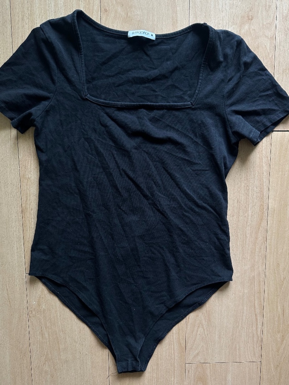 MANGOPOP Women's Bodysuit Short Sleeve Black Tee Sz M